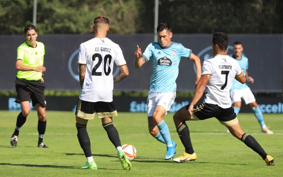 Demasiado respeto entre el filial celeste y el Badajoz