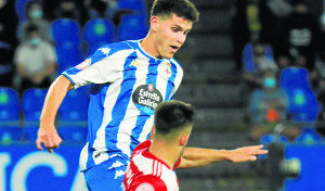 El lateral derecho, un puesto con cierto gafe en el Depor