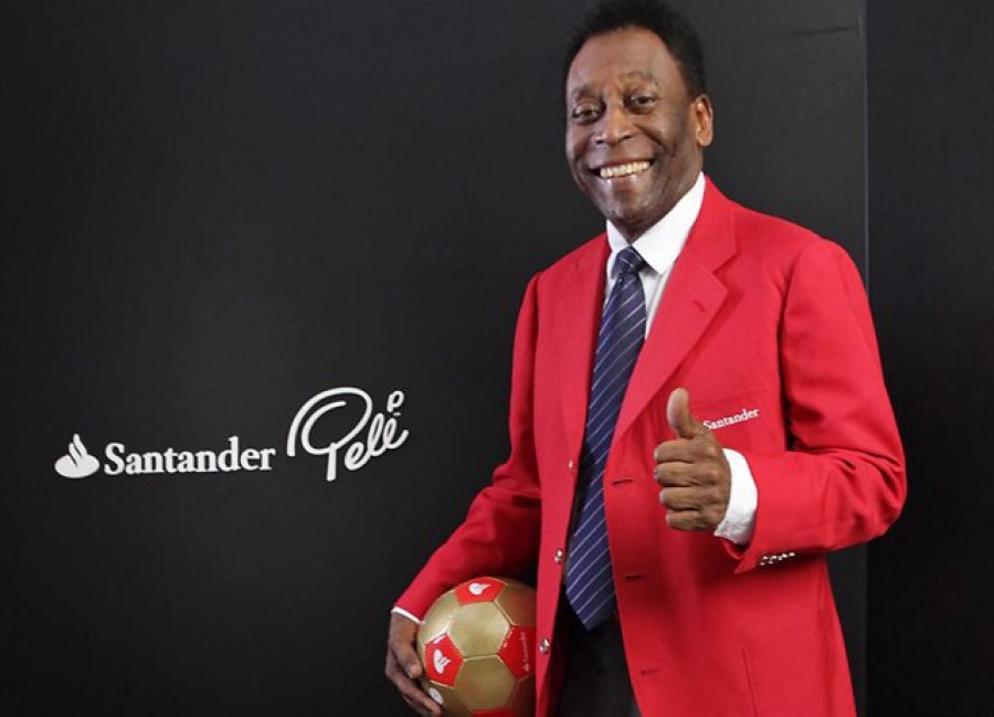 Pelé evoluciona favorablemente tras su operación y abandonará el hospital en los próximos días