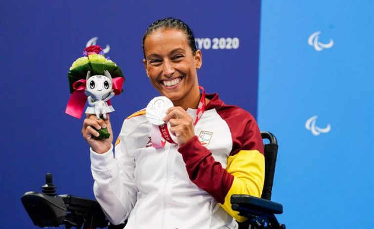 Teresa Perales llegó el fin de semana a España y sigue ingresada y sometiéndose a pruebas