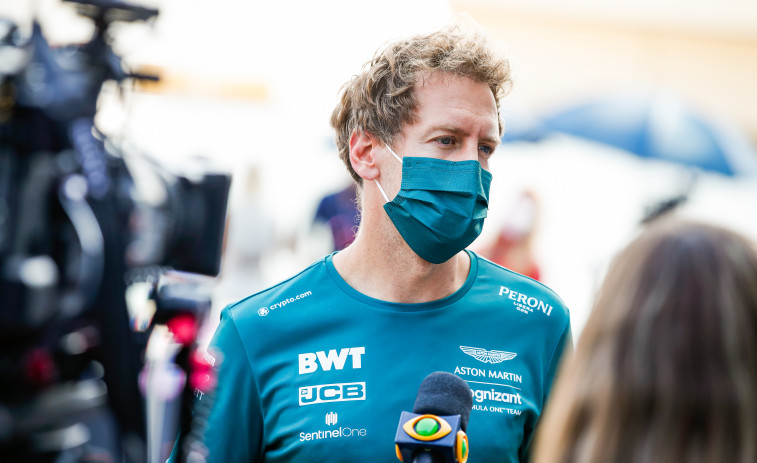 Aston Martin confirma a Vettel y Stroll como sus pilotos para 2022