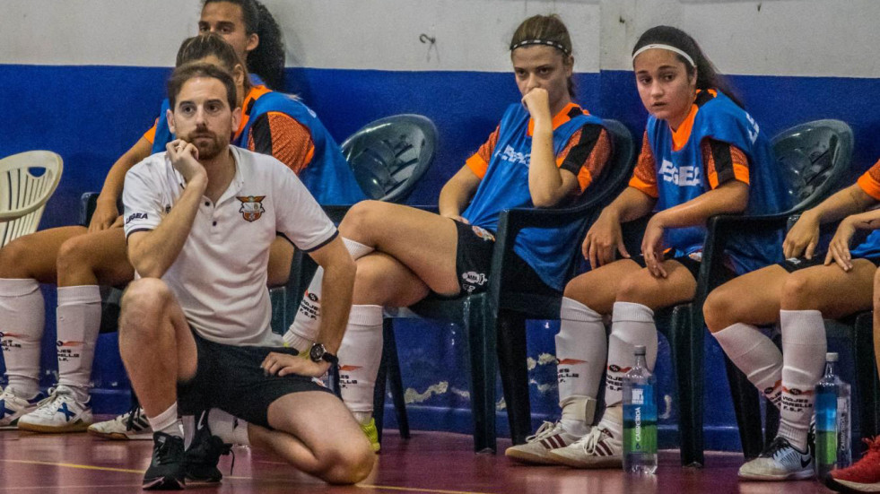 El Viaxes Amarelle visita la cancha del Txantrea