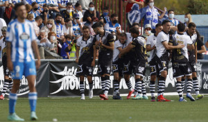 Un centenar de hinchas saldrán el sábado en el viaje de la Federación de Peñas del Depor