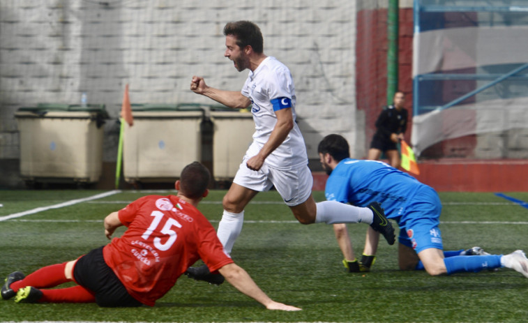 Festival goleador del Silva ante un superado Estradense