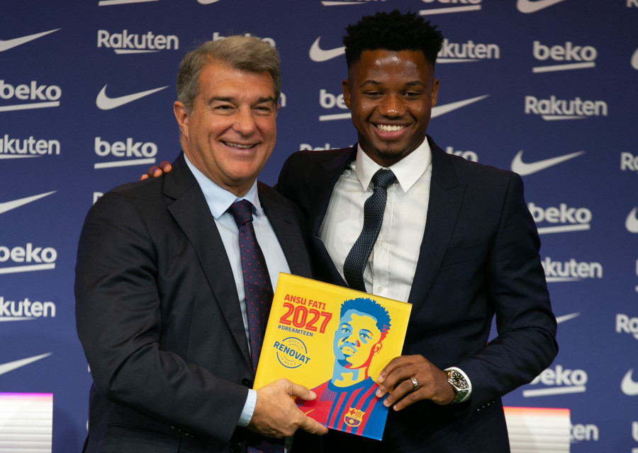 Ansu Fati: "Hubo ofertas, pero siempre he querido seguir en el Barça"