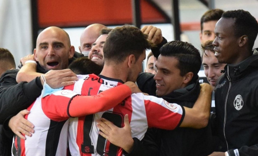 Carlos Ramos: “El triunfo nos permite ir con otra cara a Riazor”