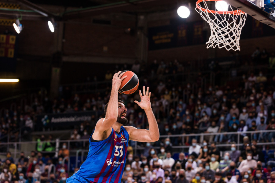 Nikola Mirotic gana el 'MVP' de octubre en la Euroliga