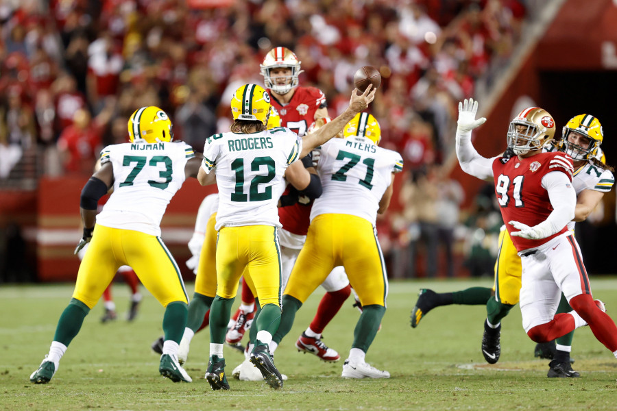 La NFL multa a Aaron Rodgers y los Packers por violar los protocolos contra el coronavirus