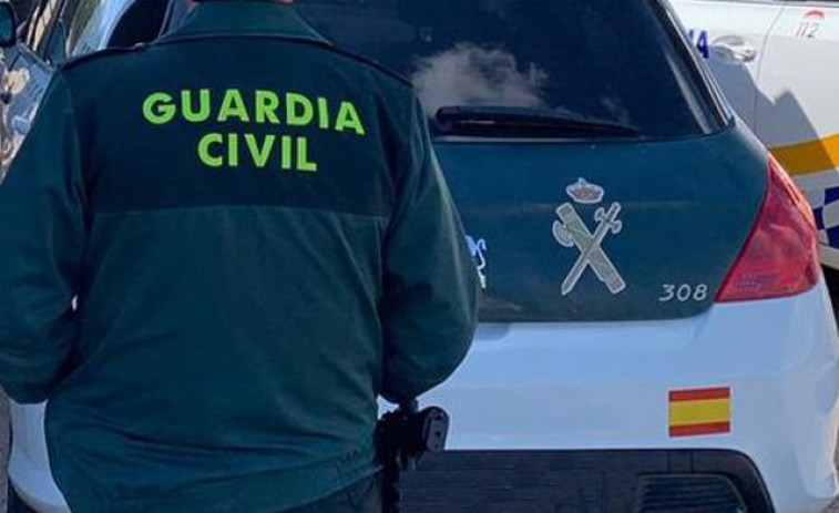 La Guardia Civil realiza inspecciones en clubs de fútbol de 2ºB en prevención del fraude a la Seguridad Social