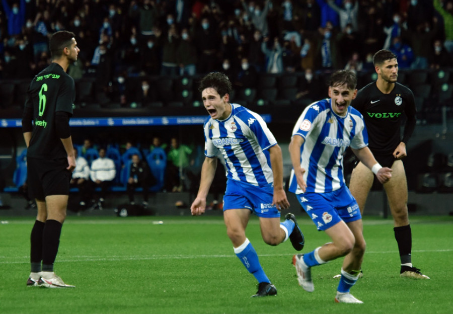 El once del Deportivo que jugó en Vigo y el que pudo haber jugado