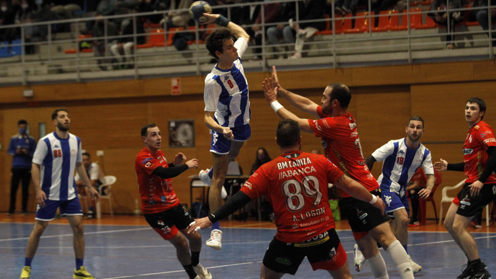 El Seis do Nadal-OAR, aplazado por positivos en covid