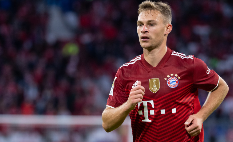 El futbolista del Bayern Joshua Kimmich anuncia que se vacunará contra el covid