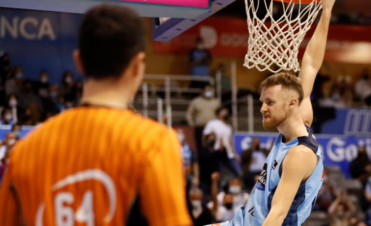 Dzanan  Musa se lleva otro premio con el Río  Breogán