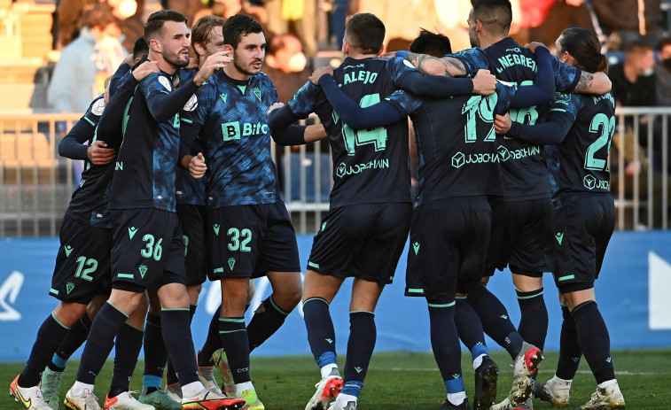 Alarcón da el pase al Cádiz en la Copa del Rey en la última jugada