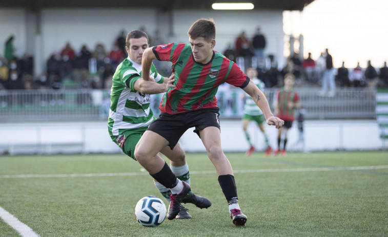 Laracha-Xallas, duelo con urgencias entre equipos con brotes verdes