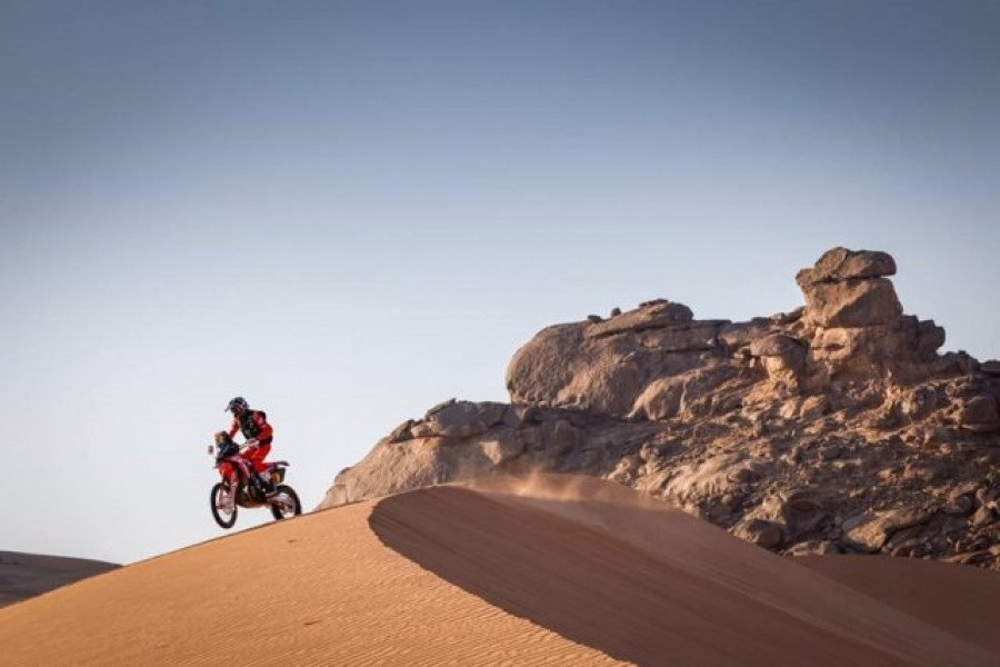 Barreda, tercero en la etapa, se pone cuarto en la general del Dakar