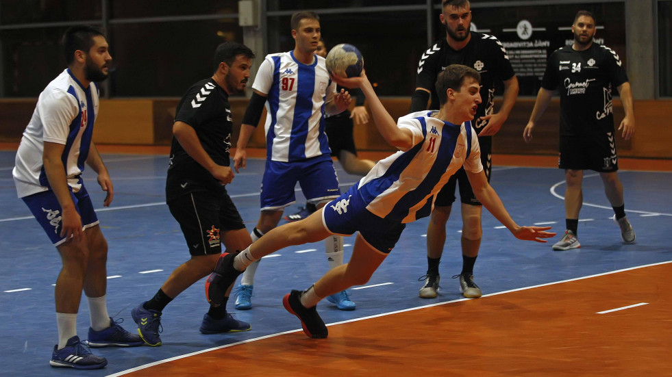 Incógnitas y un potente rival en el primer partido del año para el OAR