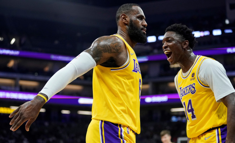 Stanley Johnson le da un respiro a los Lakers