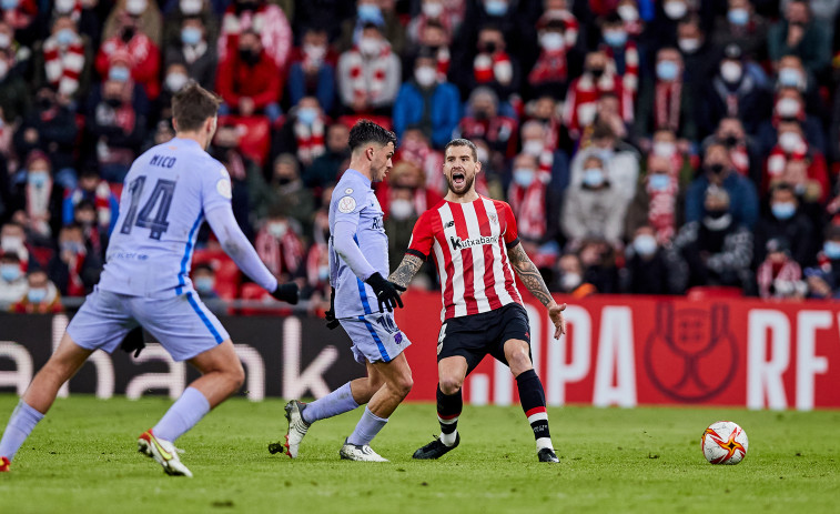 El Athletic se come a un Barça inferior