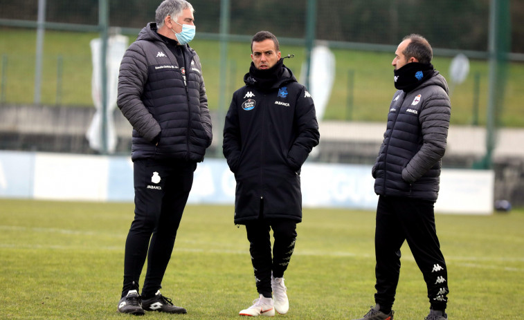 Borja Jiménez y su equipo pulen detalles ante el Real Unión