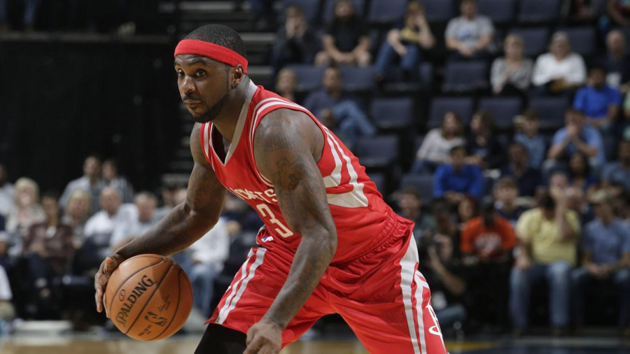 La Guardia Civil interviene en Barajas por actitud violenta exjugador NBA Ty Lawson