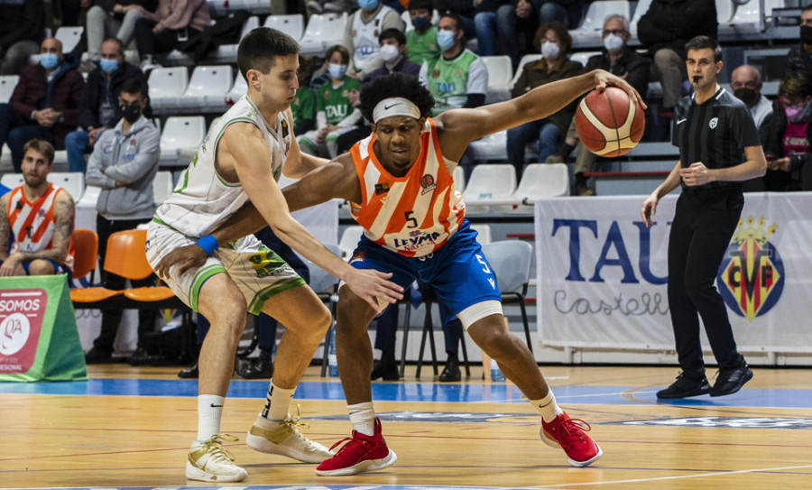 El Leyma Basquet Coruña reacciona... con susto final