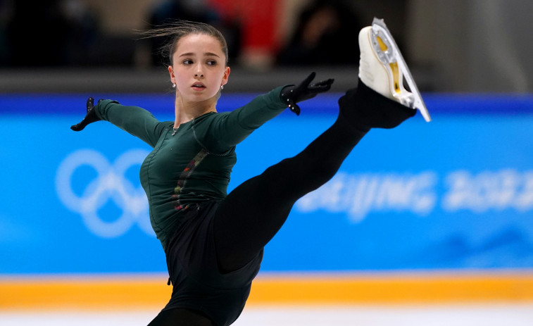 El TAS permite a la patinadora rusa Kamila Valieva seguir compitiendo en Pekín