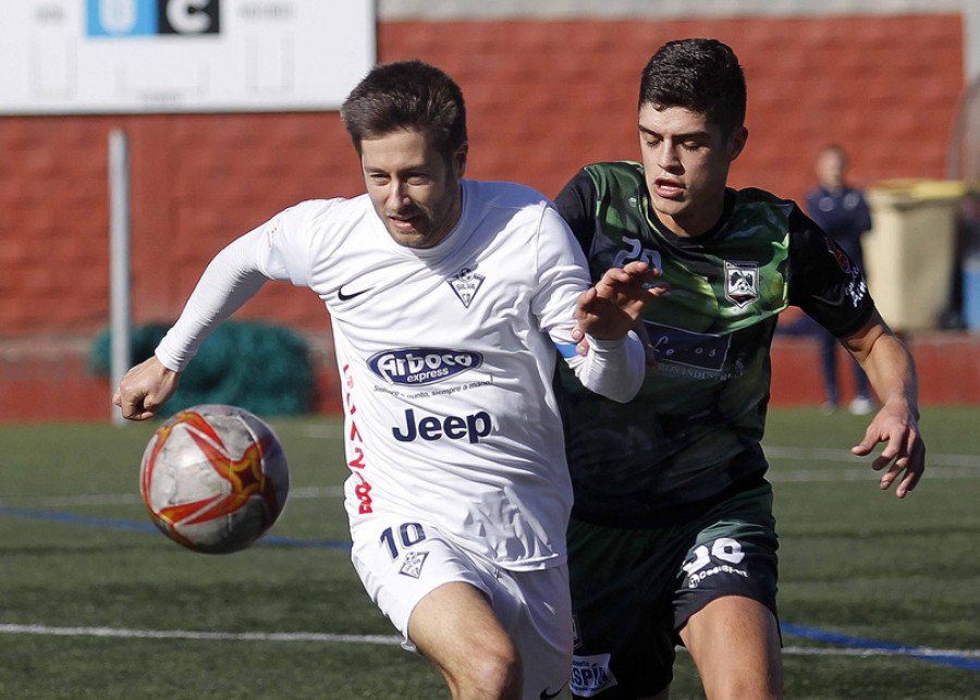 Javi Pazos decide para el Barco en A Grela en el minuto 90