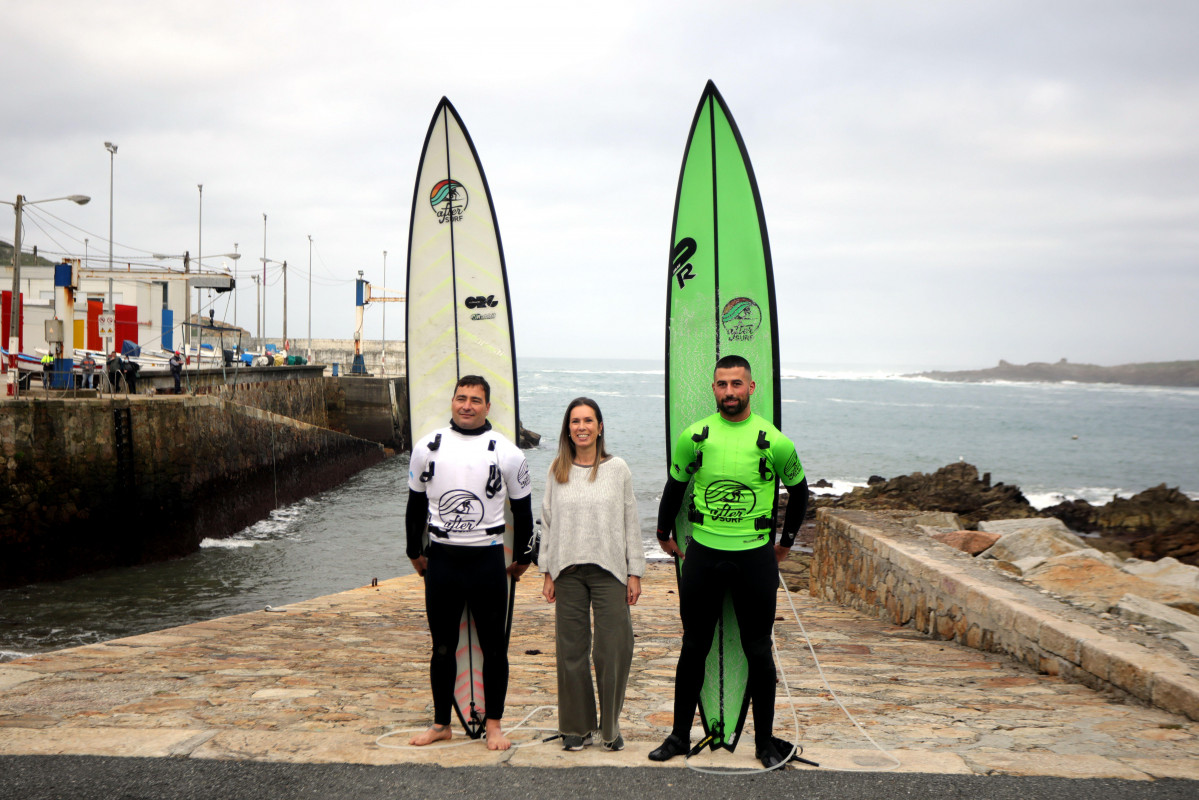 Eric rebiere monica martinez juan fernandez coruu00f1a big waves pgsurf24 14345114