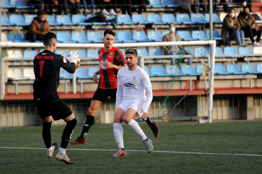 La recuperación del Silva pasa por sumar en su visita al Estradense