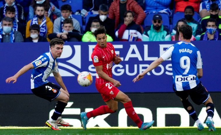 El Sevilla tropieza ante el Espanyol y se aleja del liderato