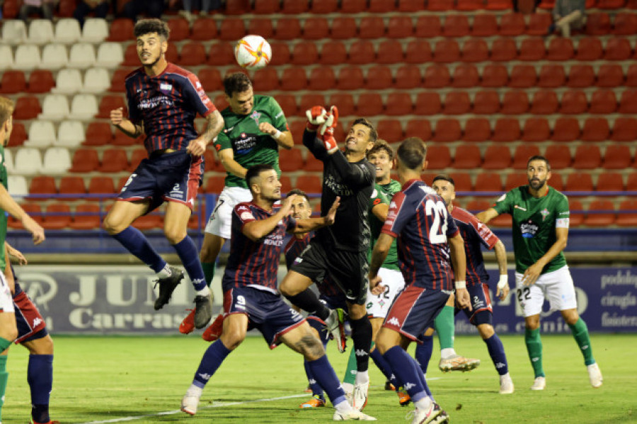 En el aire el Racing de Ferrol-Extremadura por la crisis del club pacense