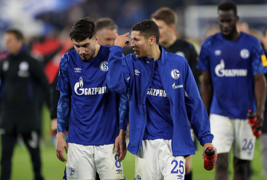 El Schalke alemán retira el nombre de 'Gazprom' de sus camisetas tras el ataque ruso a Ucrania