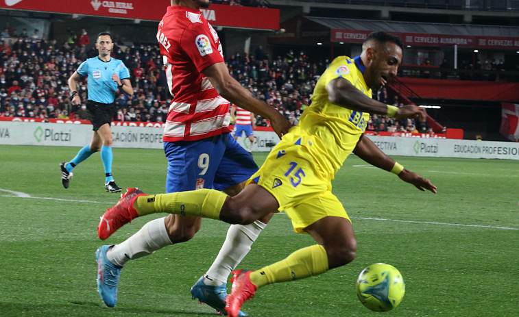 LaLiga denunciará ante fiscal insultos racistas a cadista Akapo
