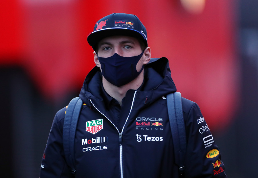 Max Verstappen renueva con Red Bull hasta 2028