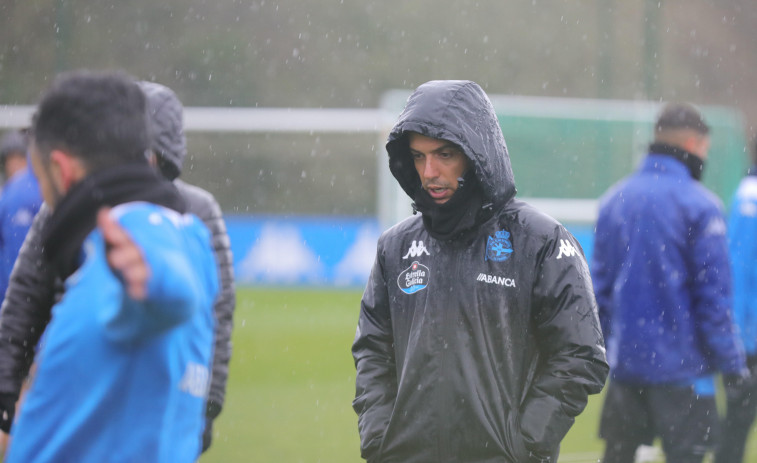 Trilli mejora para el partido ante el Racing de Ferrol, pero no así Víctor García ni Mackay