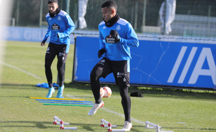 Badajoz-Deportivo: Comienza la caza