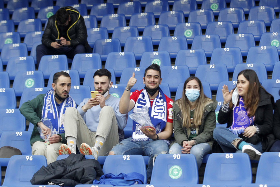 Las fotos de la afición en el Deportivo-Cultural Leonesa