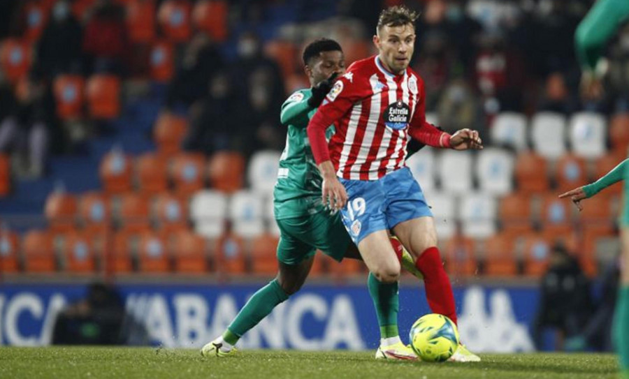 Lebedenko jugador del Lugo no jugará ante el Valladolid debido a una sanción