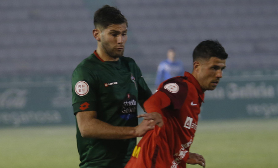 Héctor Hernández Marrero : “¿Por qué no vamos a romper en Riazor la mala racha fuera?”