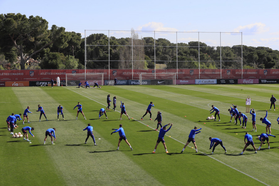 Simeone apura la preparación del equipo sin Herrera y con Hermoso