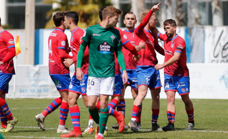 El Racing se asienta en la zona de playoff tras empatar ante el Calahorra