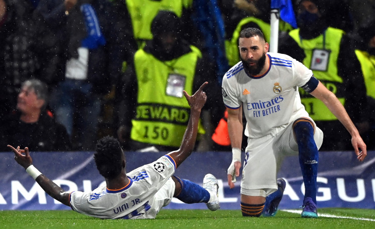 Benzema agranda la leyenda blanca en Europa