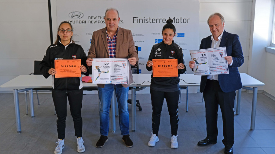 Puesta de largo del ‘I Clínic Semana Santa futfem Victoria CF’