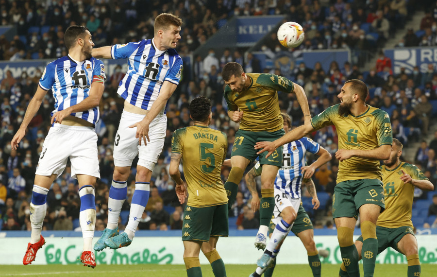 Pasan a disposición judicial los dos detenidos en los incidentes previos al partido Real Sociedad-Betis