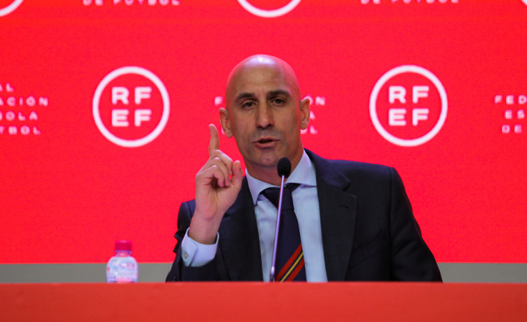 Luis Rubiales será detenido cuando vuelva a España por contratos irregulares