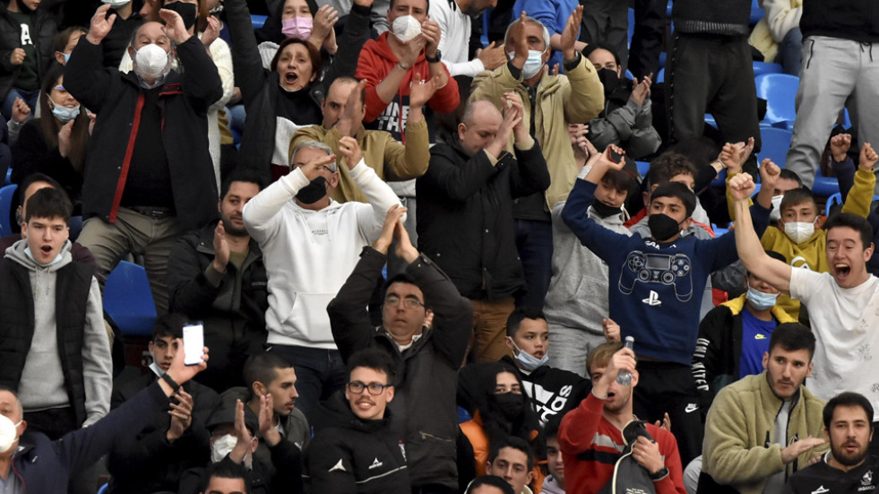O Parrulo Ferrol | Objetivo: llenar el sábado A Malata ante el Peñíscola