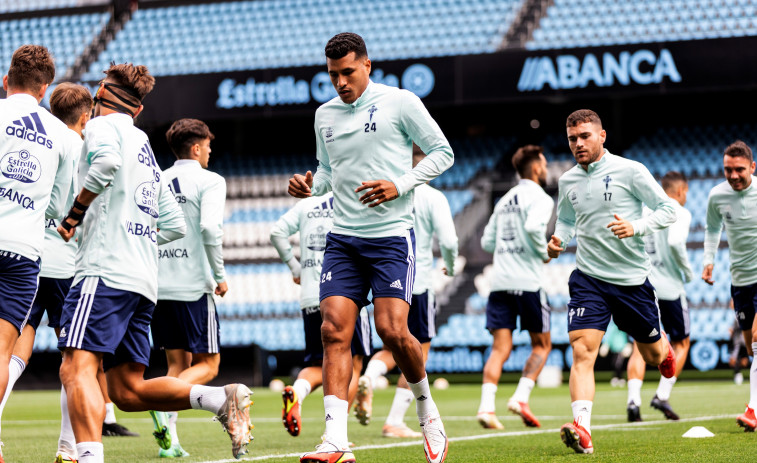 El Celta aparta a Santi Mina de los entrenamientos del primer equipo