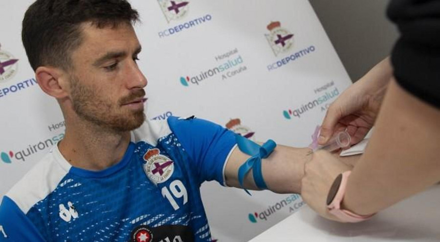 Los Servicios Médicos del club someten  al plantel a una analítica de control