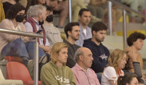 Las fotos del triunfo del Leyma Basquet Coruña ante el Amics Castelló